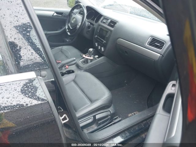 3VWDB7AJ4HM310038 Volkswagen Jetta 1.4t Se