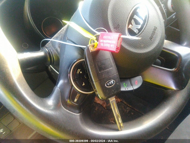 KIA Soul 2016 KNDJN2A21G7407442 Image 11