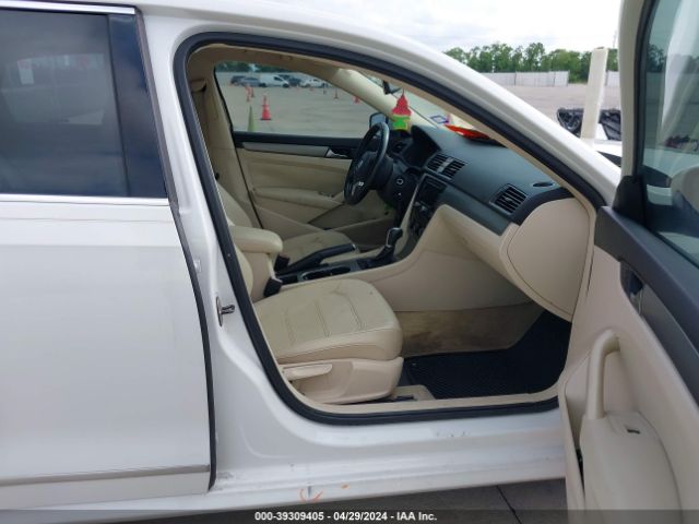 1VWBN7A37EC020115 Volkswagen Passat 2.0l Tdi Se