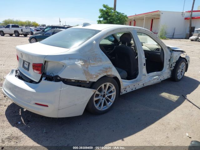 WBA8A9C57GK615829 BMW 320i
