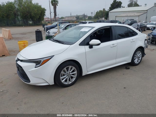 Toyota Corolla Hybrid Le 2023 JTDBCMFE0P3005332 Image 2