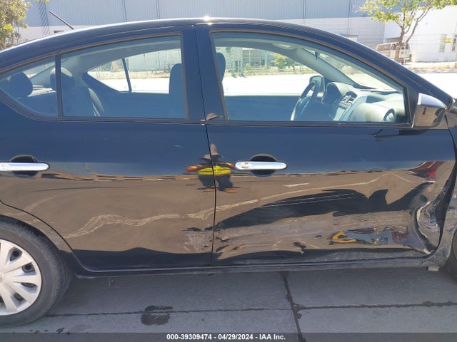 Nissan Versa 1.6 Sv 2018 3N1CN7AP7JL878339 Image 13