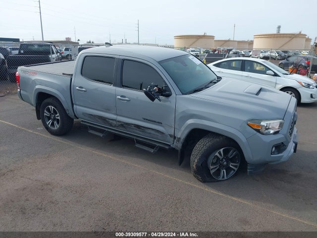 Toyota Tacoma Trd Sport 2018 3TMCZ5AN5JM176941 main image