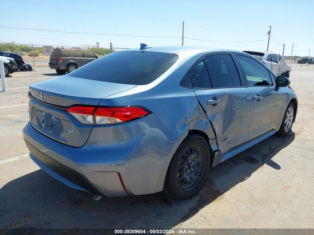 Toyota COROLLA LE 2022 JTDEPMAE6NJ219436 Image 4