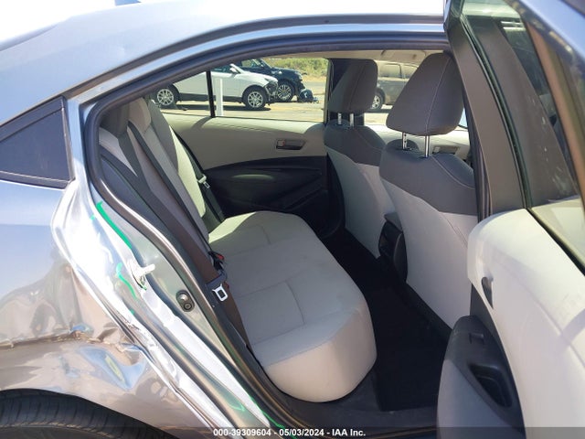 Toyota COROLLA LE 2022 JTDEPMAE6NJ219436 Image 8