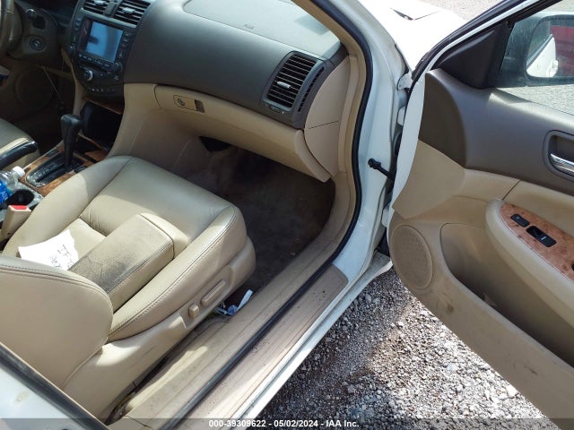 2005 HONDA ACCORD SDN 1HGCM668X5A039571 Photo 4
