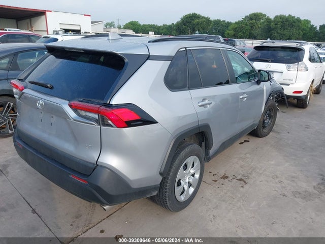 Toyota RAV4 LE 2021 2T3H1RFVXMC128837 Image 4