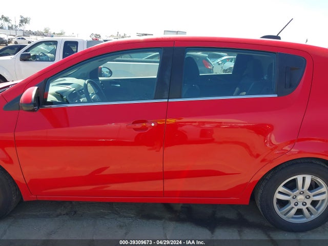 Chevrolet Sonic Lt Auto 2015 1G1JC6SH7F4110152 Image 14