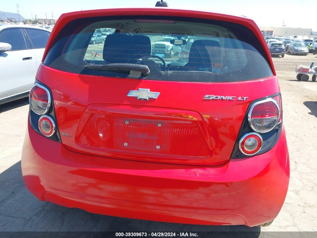 Chevrolet Sonic Lt Auto 2015 1G1JC6SH7F4110152 Image 16