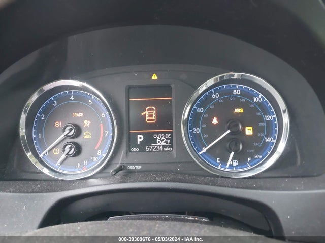 Toyota COROLLA LE 2018 5YFBURHEXJP794899 Image 7