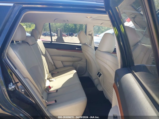 Subaru Outback 2.5i Limited 2014 4S4BRCLC4E3311440 Image 8