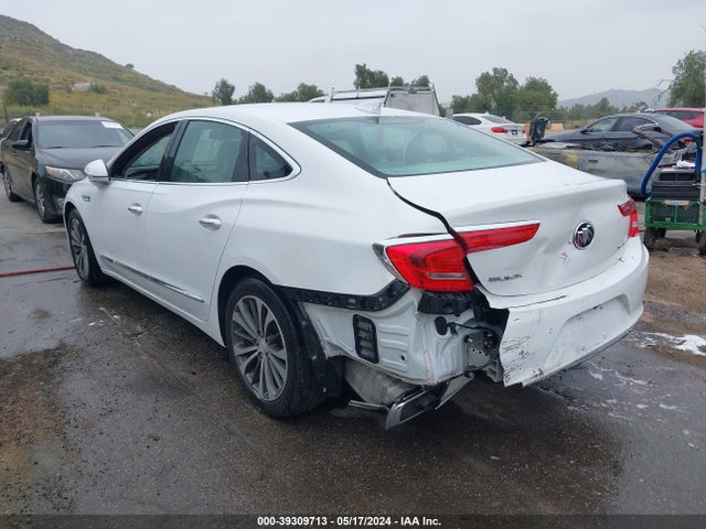 1G4ZN5SS5HU190995 Buick Lacrosse Preferred