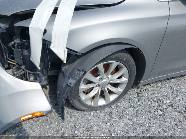 39309720 :رقم المزاد ، 1C3CCCCG5FN515400 vin ، 2015 Chrysler 200 C مزاد بيع