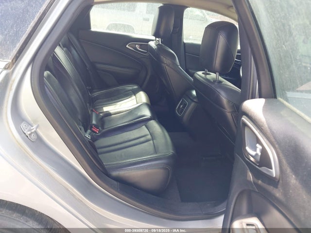 39309720 :رقم المزاد ، 1C3CCCCG5FN515400 vin ، 2015 Chrysler 200 C مزاد بيع