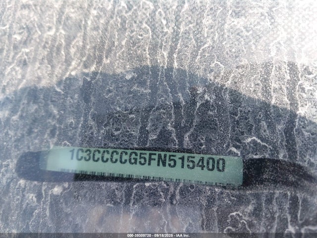 39309720 :رقم المزاد ، 1C3CCCCG5FN515400 vin ، 2015 Chrysler 200 C مزاد بيع