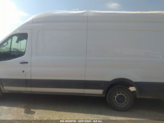 1FTBR3X84PKA07737 Ford Transit-250 Cargo Van