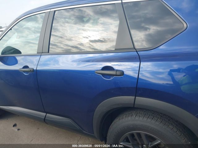 5N1BT3AA2PC784727 Nissan Rogue S Fwd