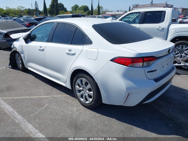 Toyota COROLLA LE 2021 5YFEPMAE0MP200357 Image 3