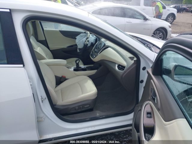 1G1ZE5ST3RF135960 Chevrolet MALIBU LT