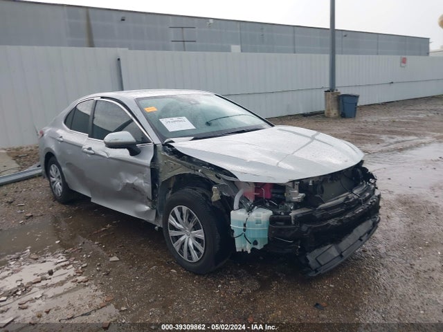 Toyota CAMRY LE 2021 4T1C31AK4MU562634 Image 1