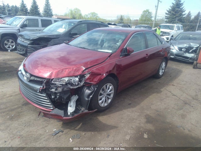 Toyota CAMRY LE 2015 4T1BF1FK8FU922566 Image 2