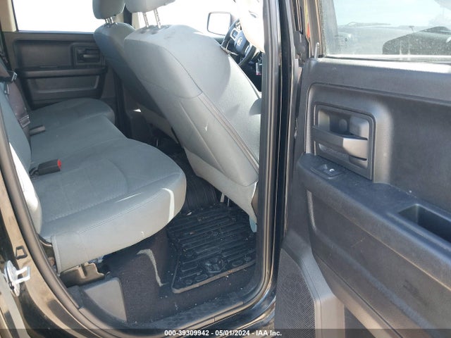 1C6RR6FT3FS582858 RAM 1500 Express