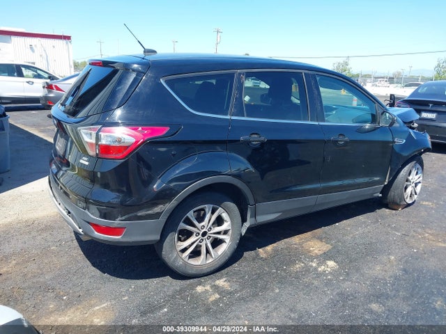 Ford ESCAPE SE 2017 1FMCU0G91HUB04390 Image 4