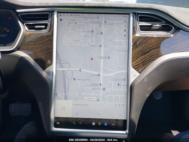 Tesla Model S 60/70/75/85 2016 5YJSA1E15GF148573 Image 18