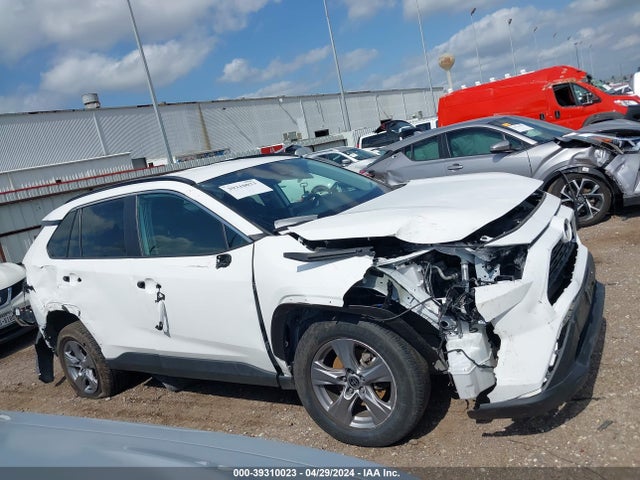 Toyota Rav4 Xle 2022 2T3P1RFV8NC263263 Image 12
