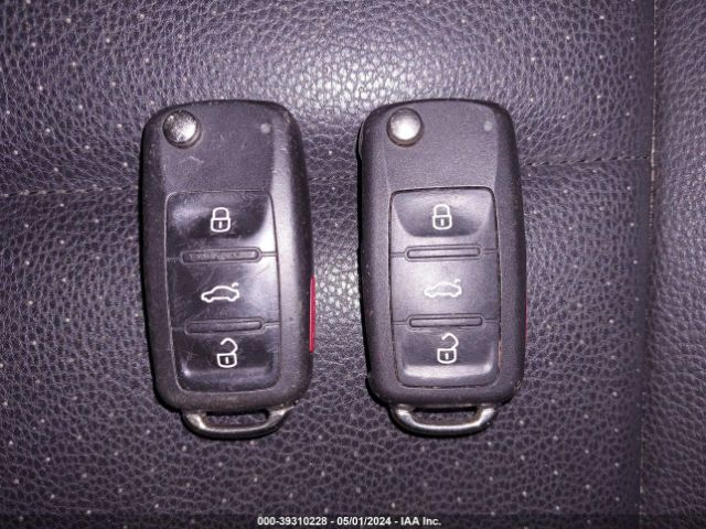 WVGAV3AX2EW574053 Volkswagen TIGUAN SE