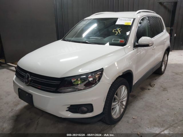WVGAV3AX2EW574053 Volkswagen TIGUAN SE