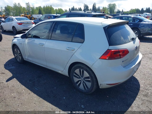 WVWKP7AU5GW913021 Volkswagen E-golf Se