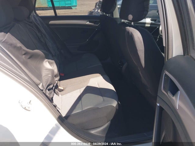 WVWKP7AU5GW913021 Volkswagen E-golf Se