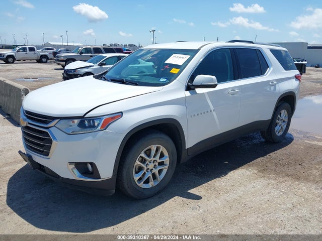 Chevrolet Traverse 1lt 2018 1GNERGKW1JJ139675 Image 2