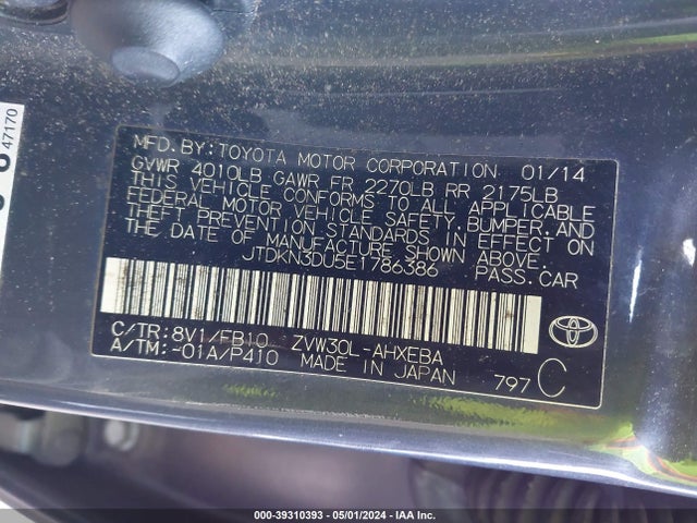 JTDKN3DU5E1786386 Toyota Prius Three