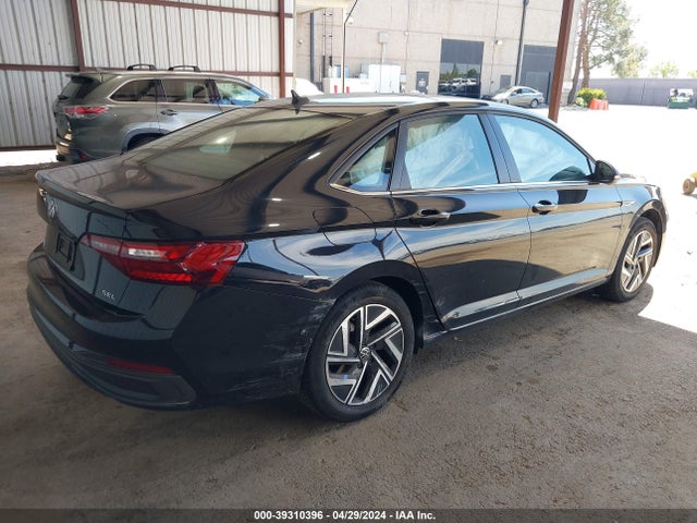 3VWGM7BU6NM010304 Volkswagen Jetta 1.5t Sel