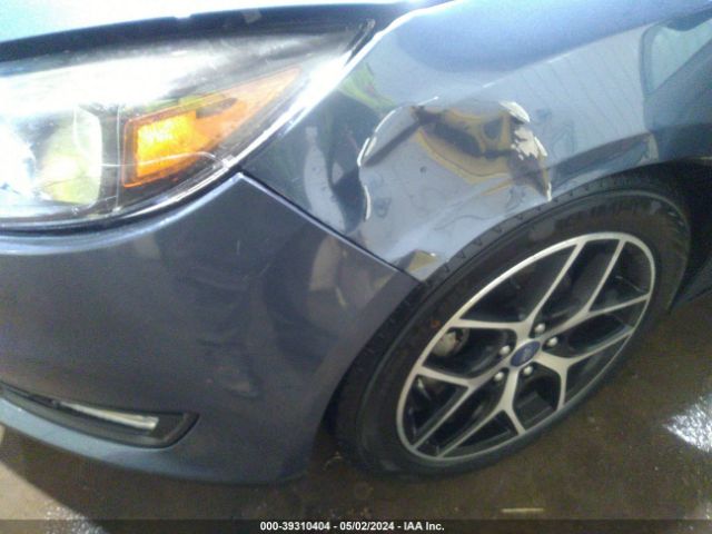 1FADP3M26JL303736 Ford FOCUS SEL