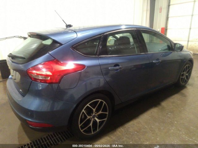 1FADP3M26JL303736 Ford FOCUS SEL