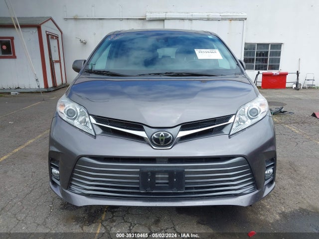 Toyota Sienna Xle 7 Passenger 2018 5TDDZ3DC3JS199427 Image 12