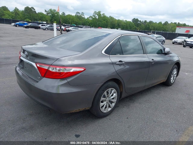 Toyota CAMRY LE 2016 4T4BF1FKXGR555449 Image 4
