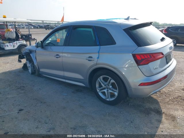 WA1ANAFY6J2090568 Audi Q5 2.0t Premium/2.0t Tech Premium