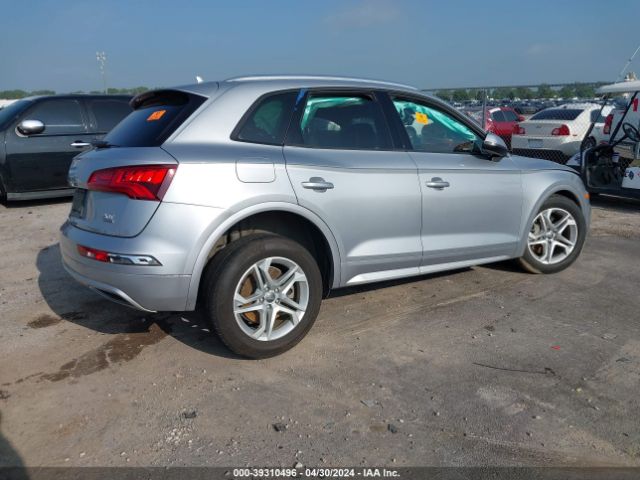 WA1ANAFY6J2090568 Audi Q5 2.0t Premium/2.0t Tech Premium