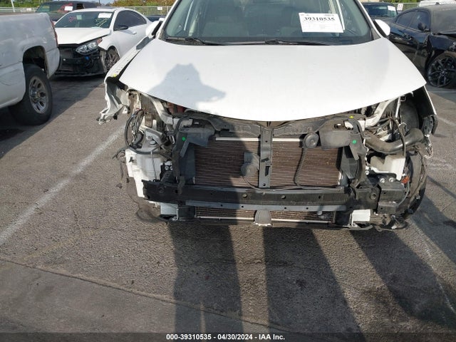 Toyota Rav4 Xle 2017 JTMWFREVXHD102136 Image 6