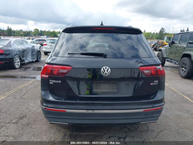 3VV2B7AXXJM125613 Volkswagen Tiguan 2.0t Se/2.0t Sel