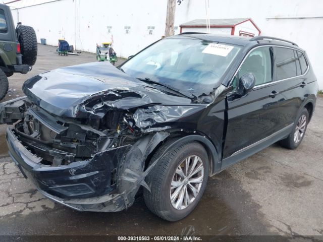 3VV2B7AXXJM125613 Volkswagen Tiguan 2.0t Se/2.0t Sel