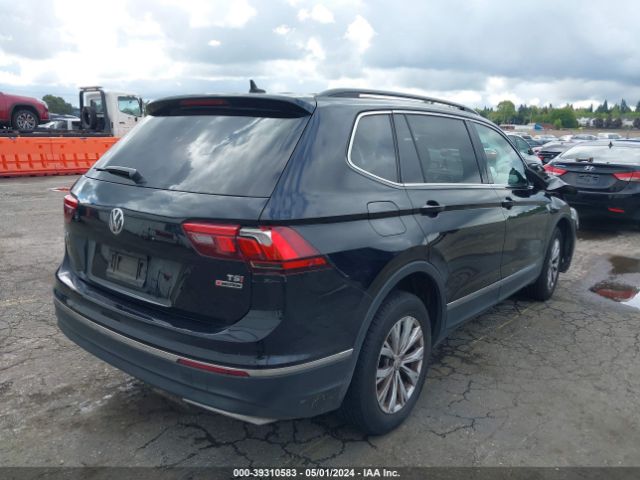 3VV2B7AXXJM125613 Volkswagen Tiguan 2.0t Se/2.0t Sel