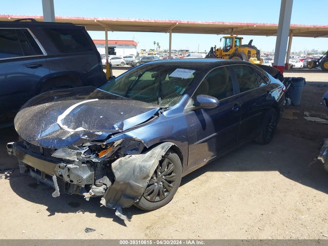 Toyota CAMRY LE 2016 4T4BF1FK9GR555152 Image 2