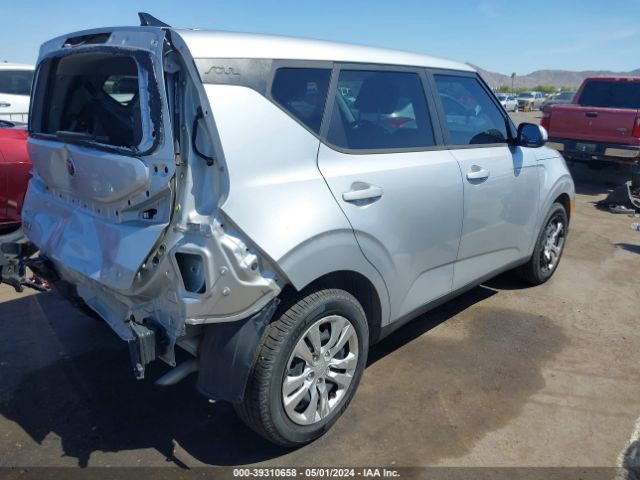 KNDJ23AU2L7100257 KIA Soul Lx/x Line/s