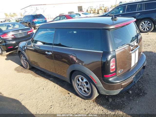 2012 MINI COOPER CLUBMAN WMWZF3C58CT190161 Photo 2