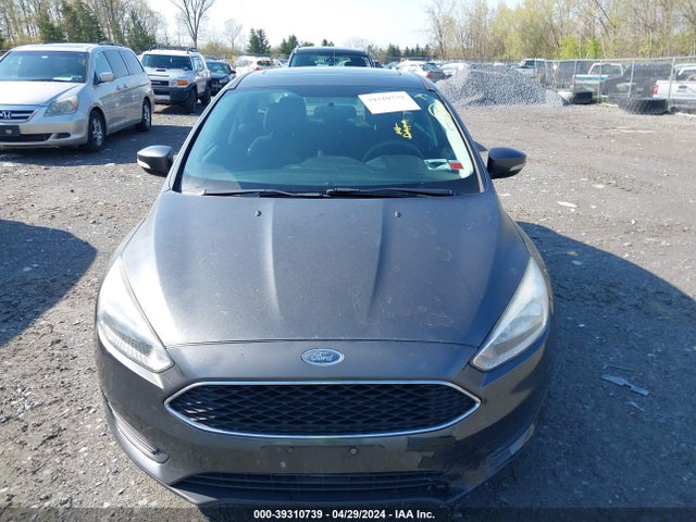 Ford FOCUS SE 2015 1FADP3F24FL329272 Image 6